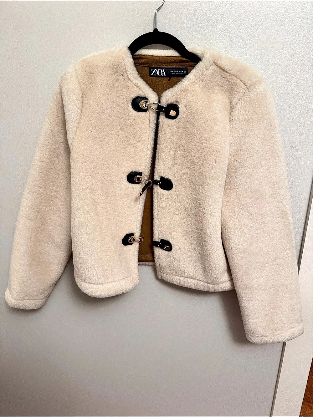 Zara Double-Faced Jacket With Toggles Cream & Brown Size Medium